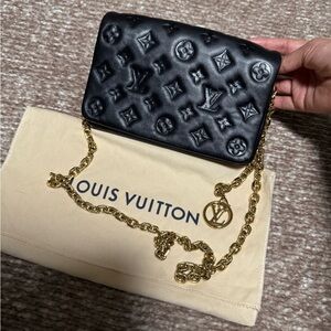Louis Vuitton Pochette Coussin
